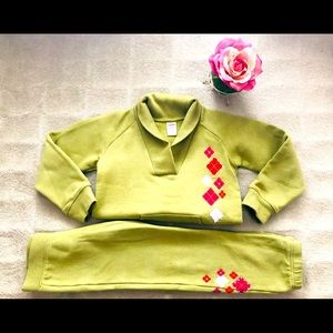 Gymboree Size 5/6 green jogging set with accents of colors.